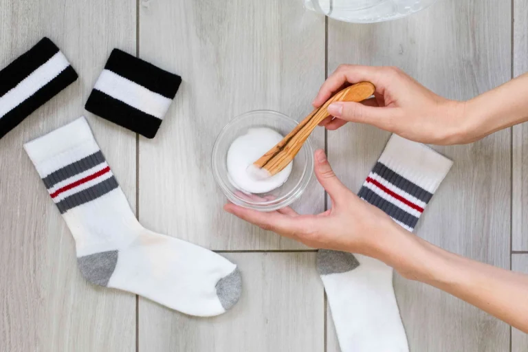 Baking Soda Paste for Sweat Stains That Really Works
