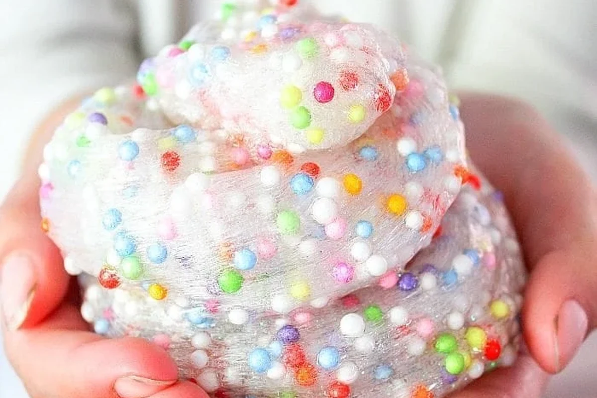 Easy Recipe for Baking Soda Slime Kids Will Love