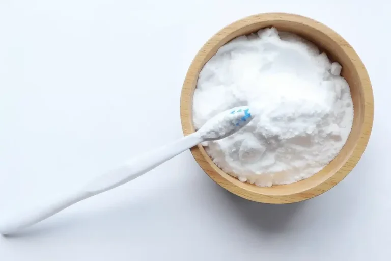 Is It Harmful to Brush Teeth with Baking Soda Safely