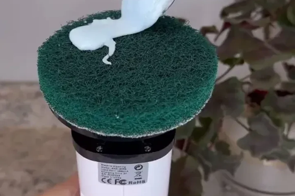 Baking soda cleaning soap scum from a shower door and bathtub